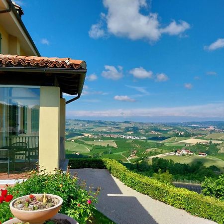 Villa Bellavista Alba, B&B Buitenkant foto