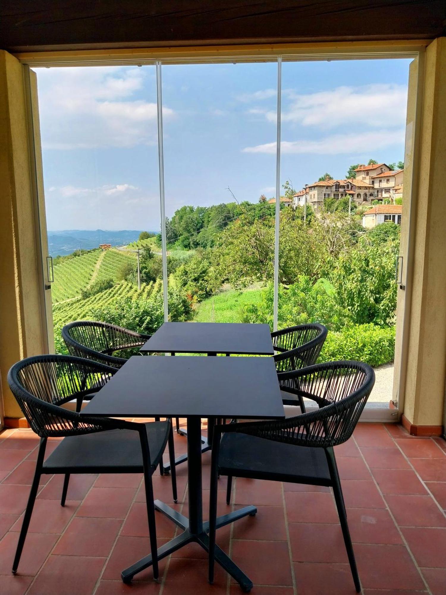 Villa Bellavista Alba, B&B Buitenkant foto