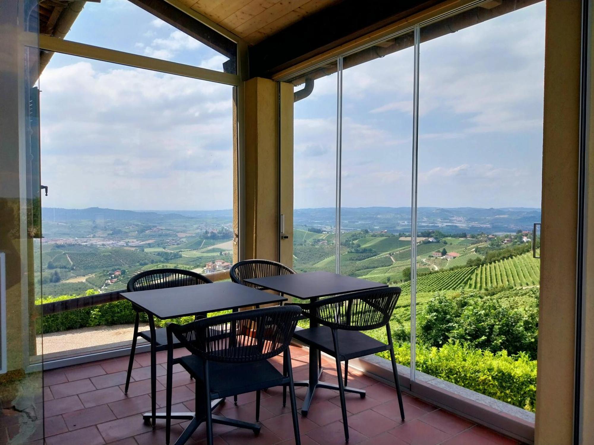 Villa Bellavista Alba, B&B Buitenkant foto